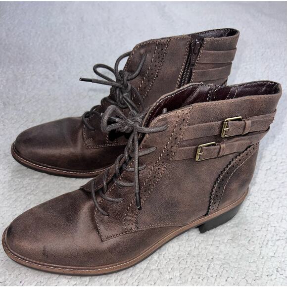 CLIFFS By White Mountain Elibeth Stacked Heel Lace-Up Ankle Bootie - size 9.5 - Picture 2 of 11